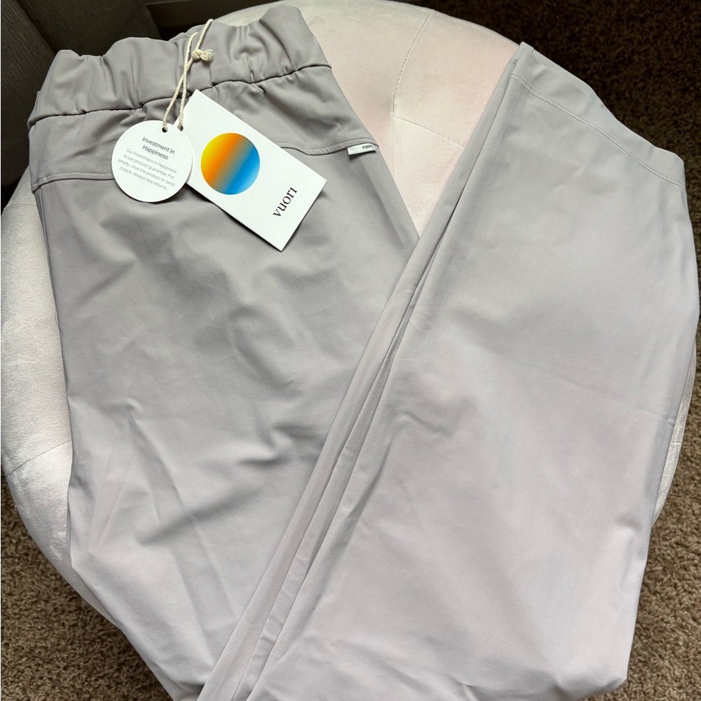 Vuori Soft Pewter Ankle Pants